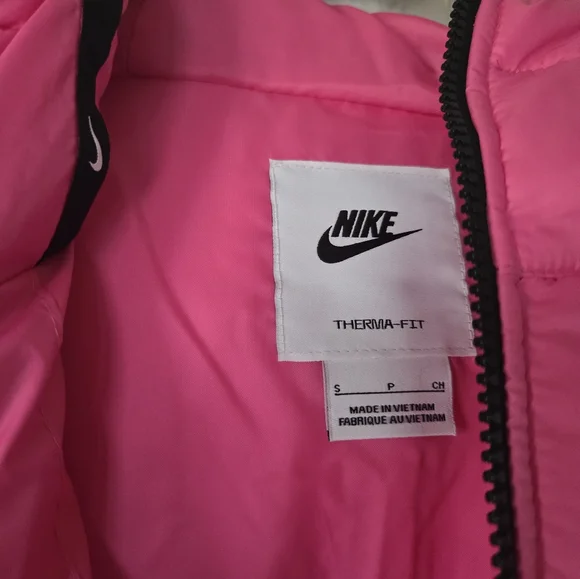 Nike Womens sz Small NWT Bright Pink Puffer - Picture 6 of 16
